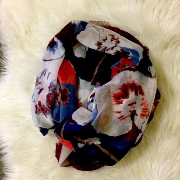 BUNDLE of Three‎ Rectangle Scarves - Picture 13 of 16